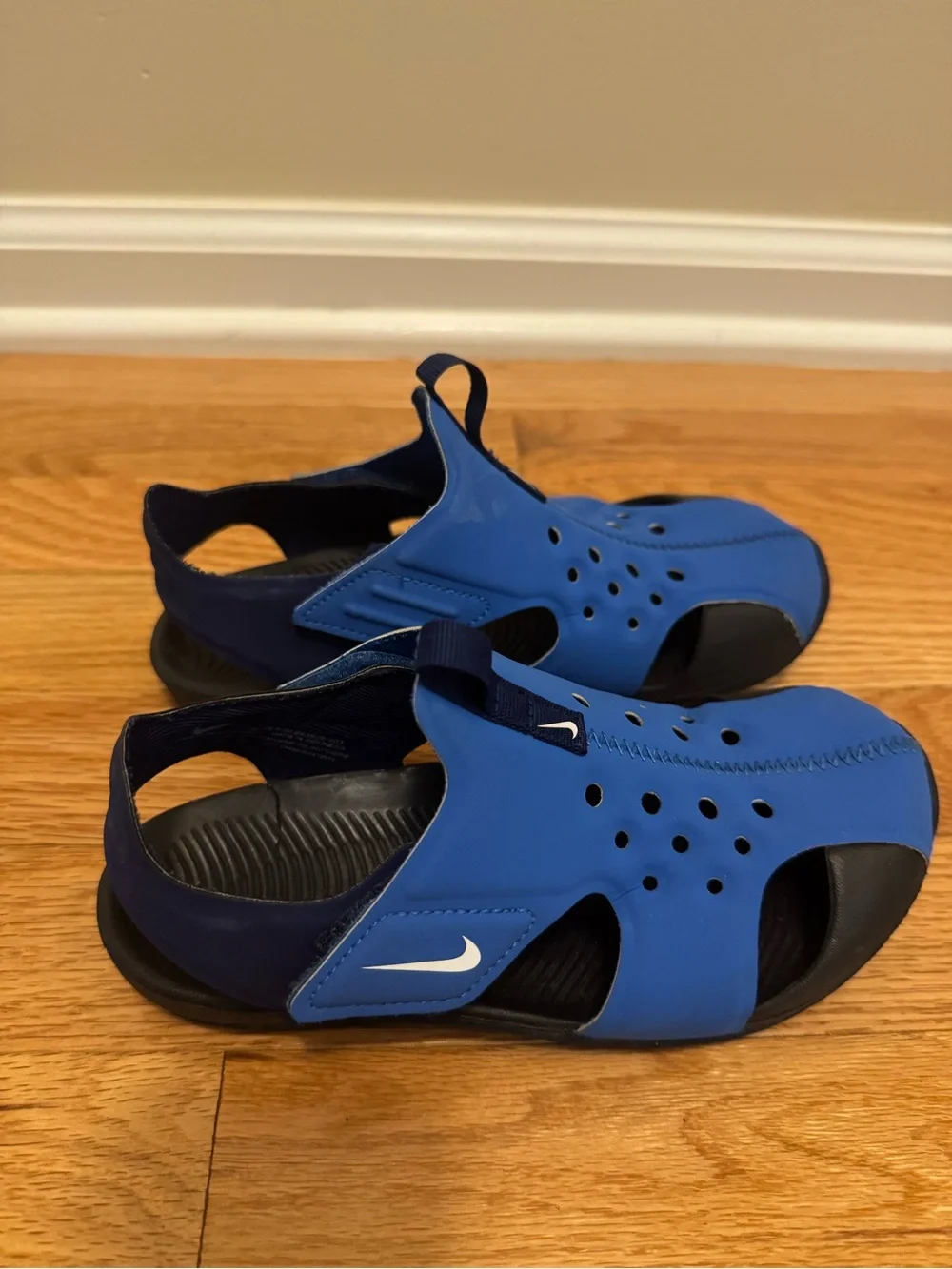 Kids Nike Sunray Protect - Blue Slip-On Sandals with Back Strap - Size 1Y